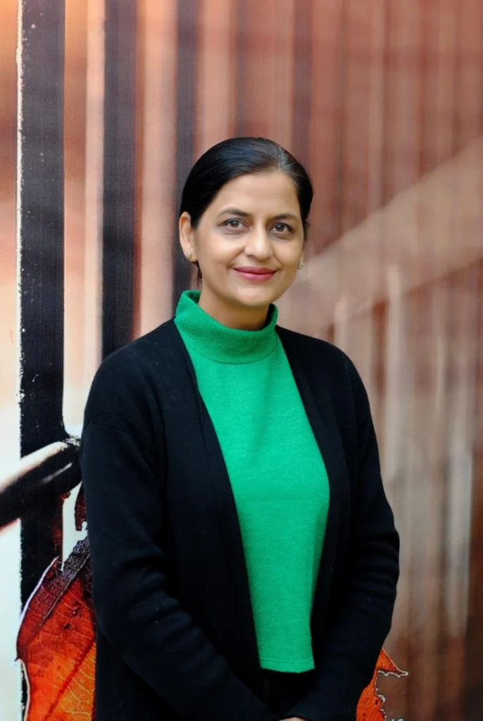 Asma Munir Salman, Founder & Team lead