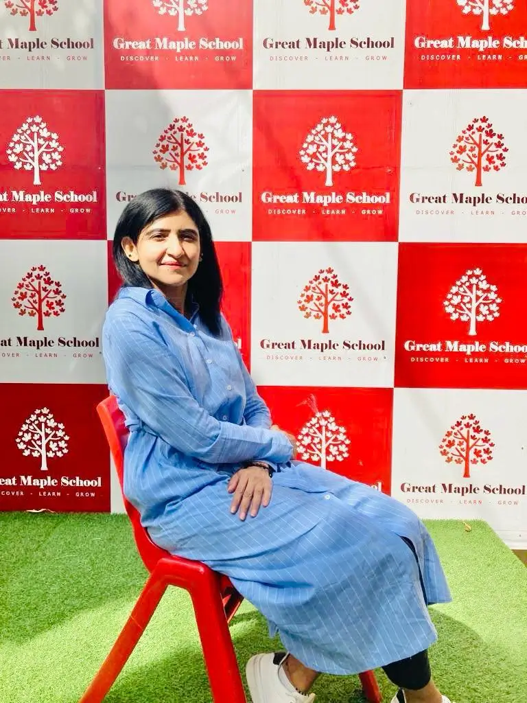 Farah Khan, Teacher Language Arts (Urdu)